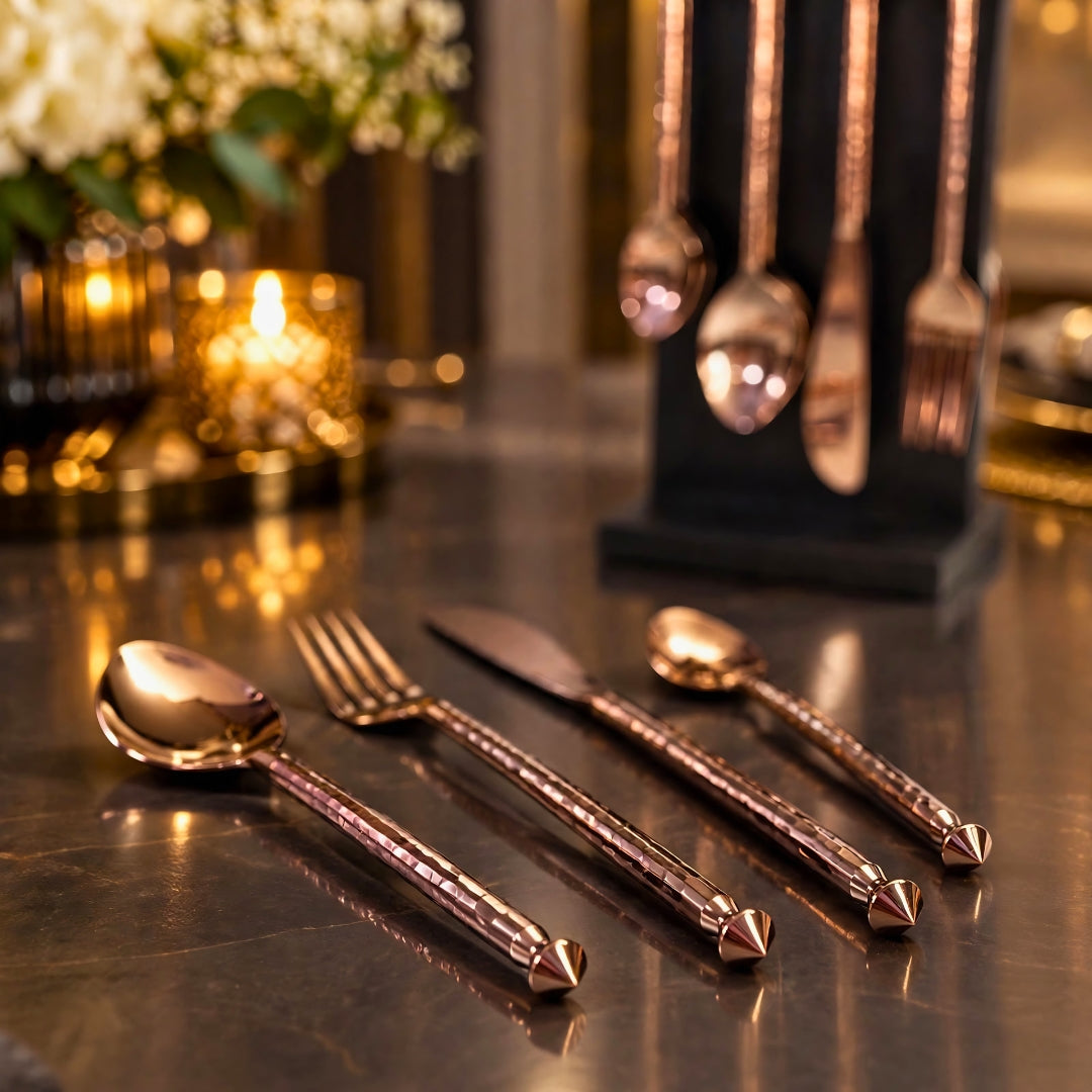 swasha 24 pcs rose gold cutlery set with wooden stand hammered design