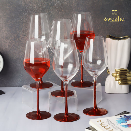 Set of 6 elegant wine glasses - elevate your dining experience with this classic set