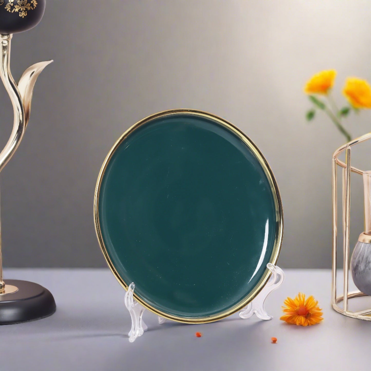 Classic ceramic dinner plate in pristine white - perfect for elegant dining settings