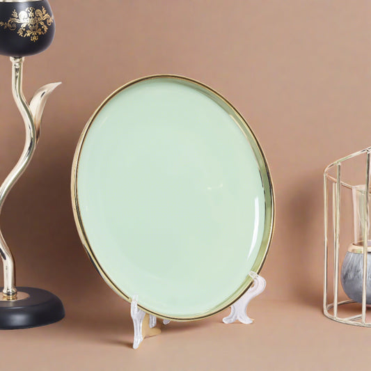 Classic ceramic dinner plate - perfect for stylish table settings