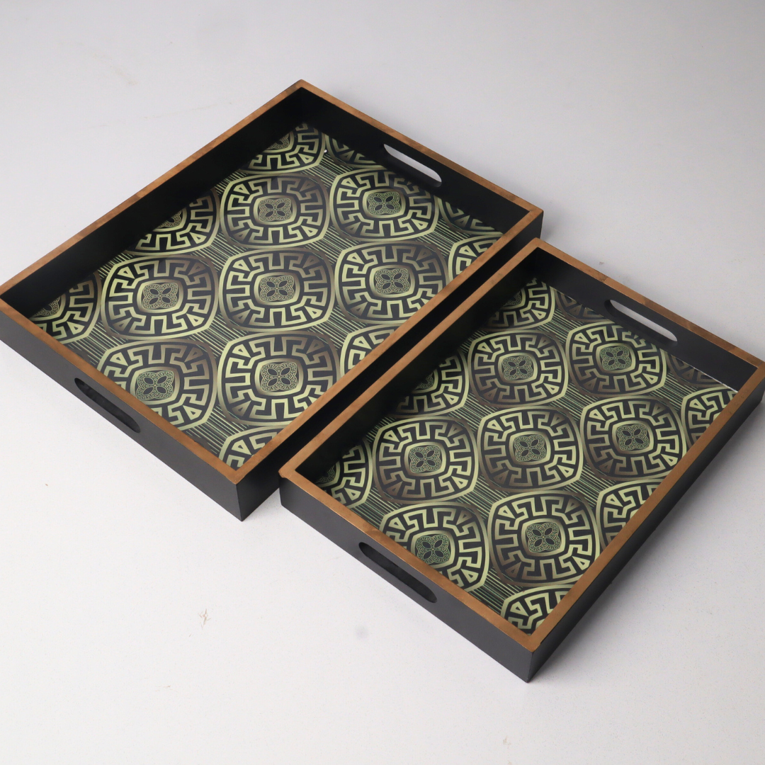 Set of 2 MDF wood trays - stylish and functional for serving or organizing