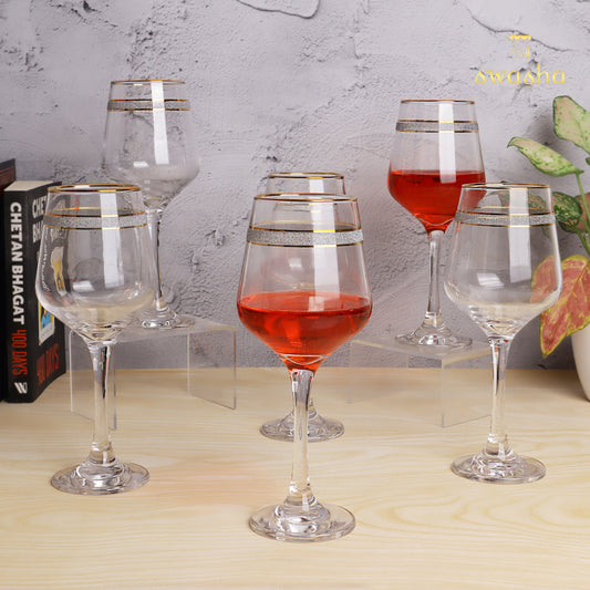 Set of 6 elegant wine glasses - elevate your dining experience with this classic set