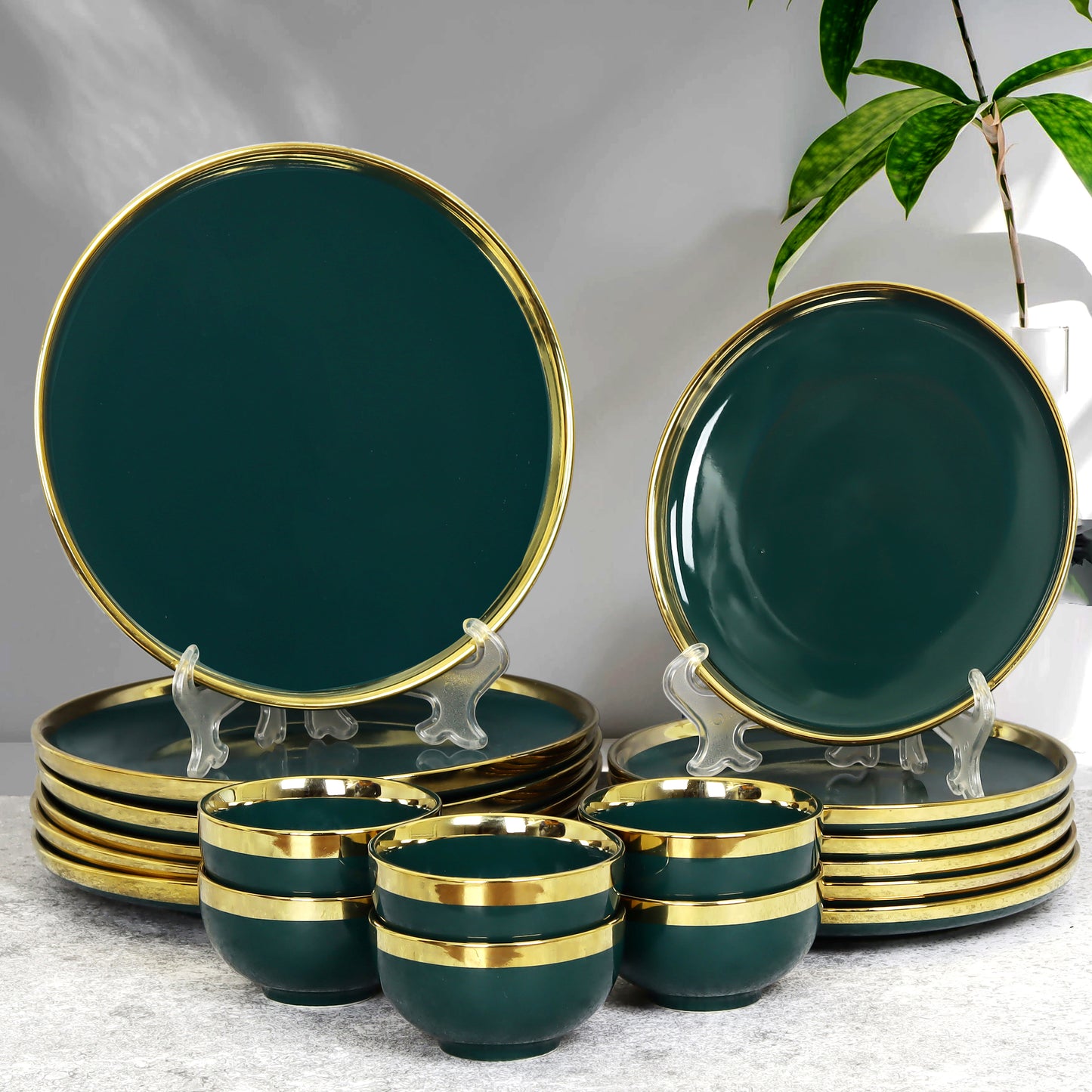 Swasha Porcelain Snacks Set of 18 Pieces | Tableware (Green)