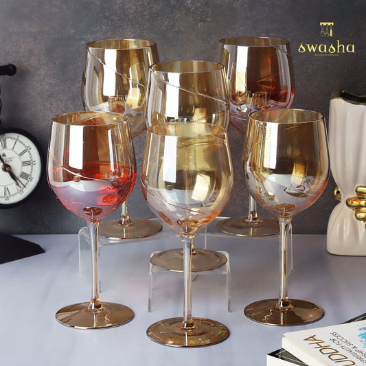 Set of 6 elegant wine glasses - elevate your dining experience with this classic set