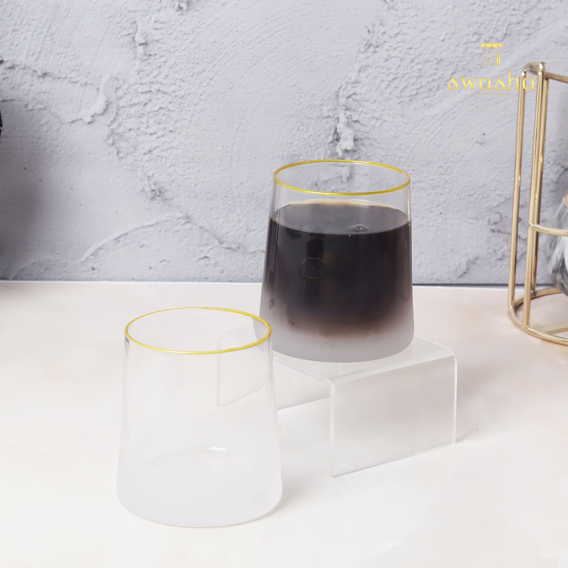 Set of 6 versatile glass tumblers - perfect for refreshing frosted juices, whiskey and water.