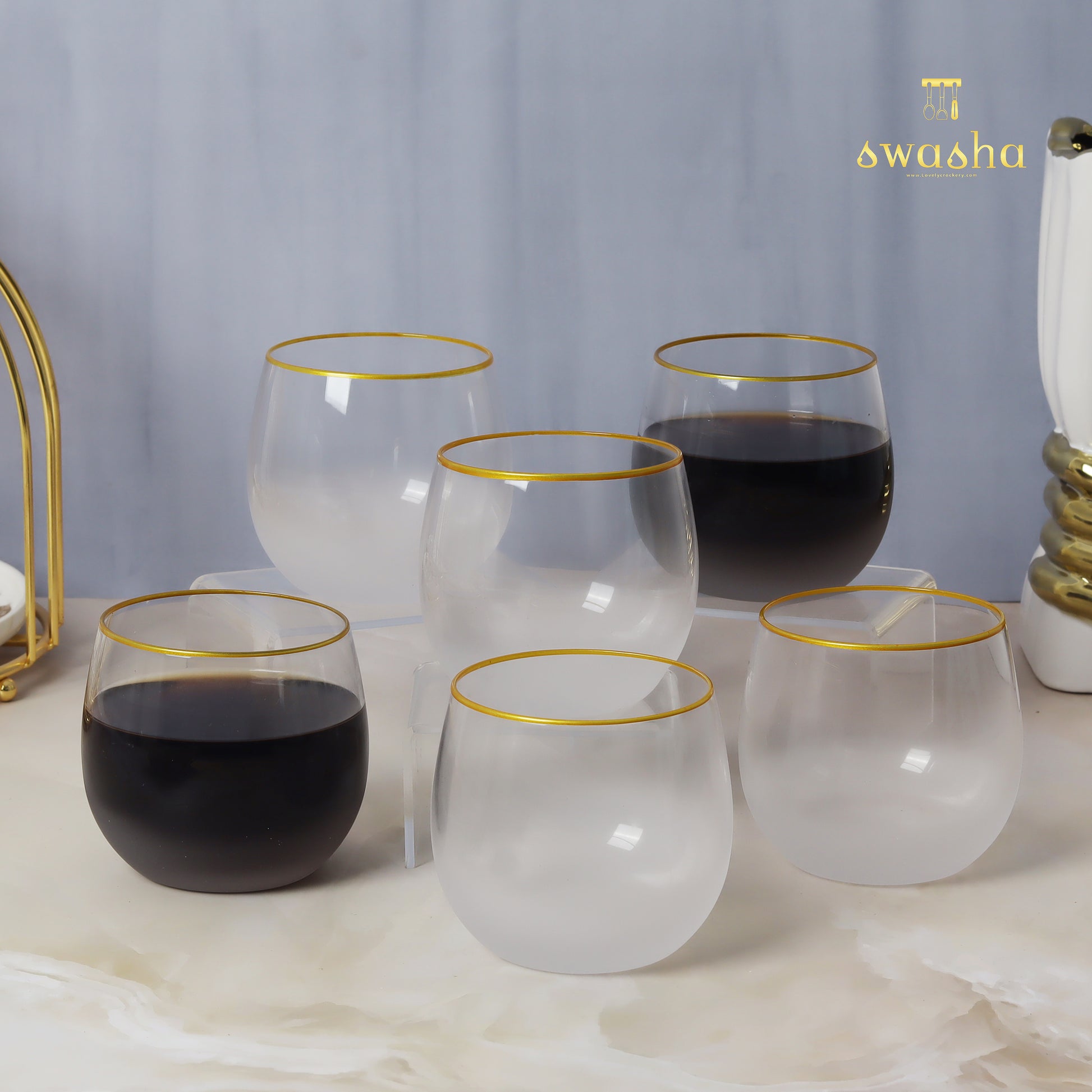 Set of 6 elegant frosted wine glasses - elevate your dining experience with this classic set