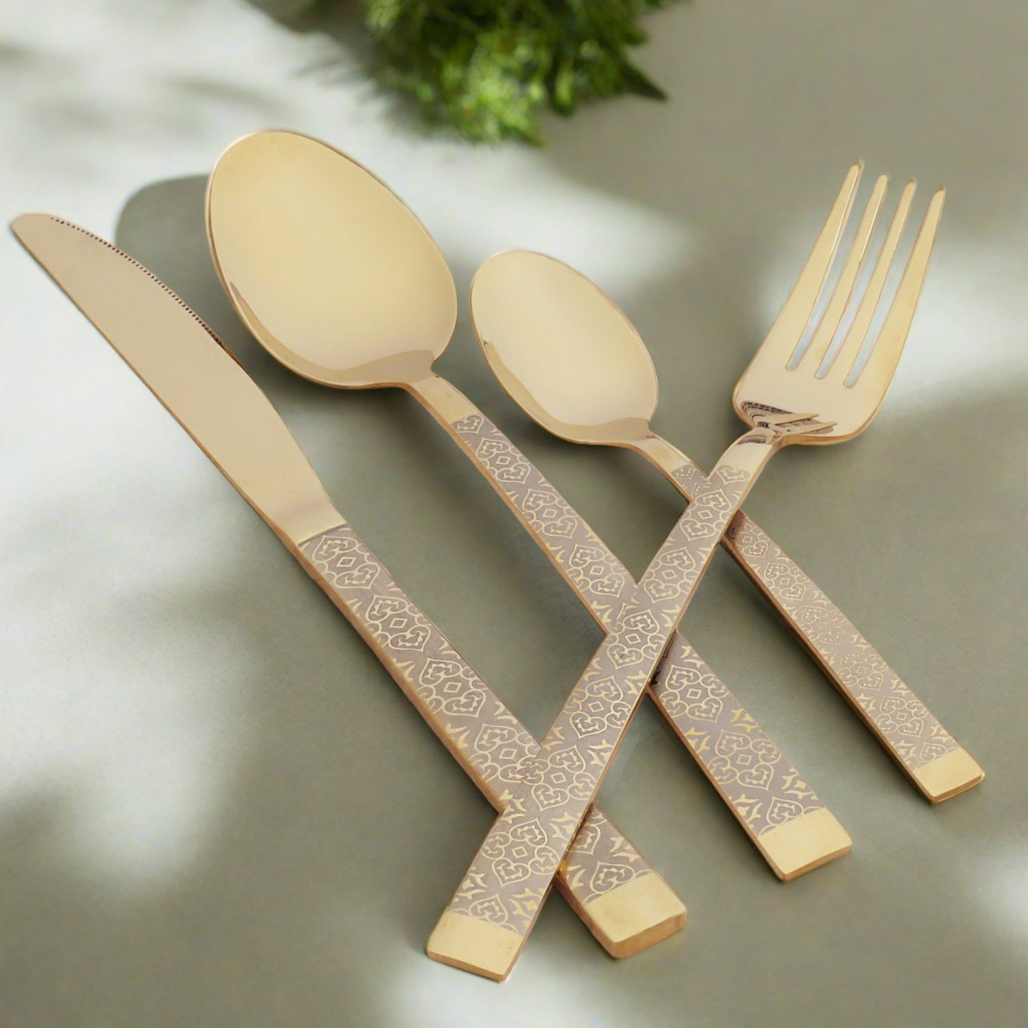 Elegant cutlery set by Swasha - redefine dining with timeless style