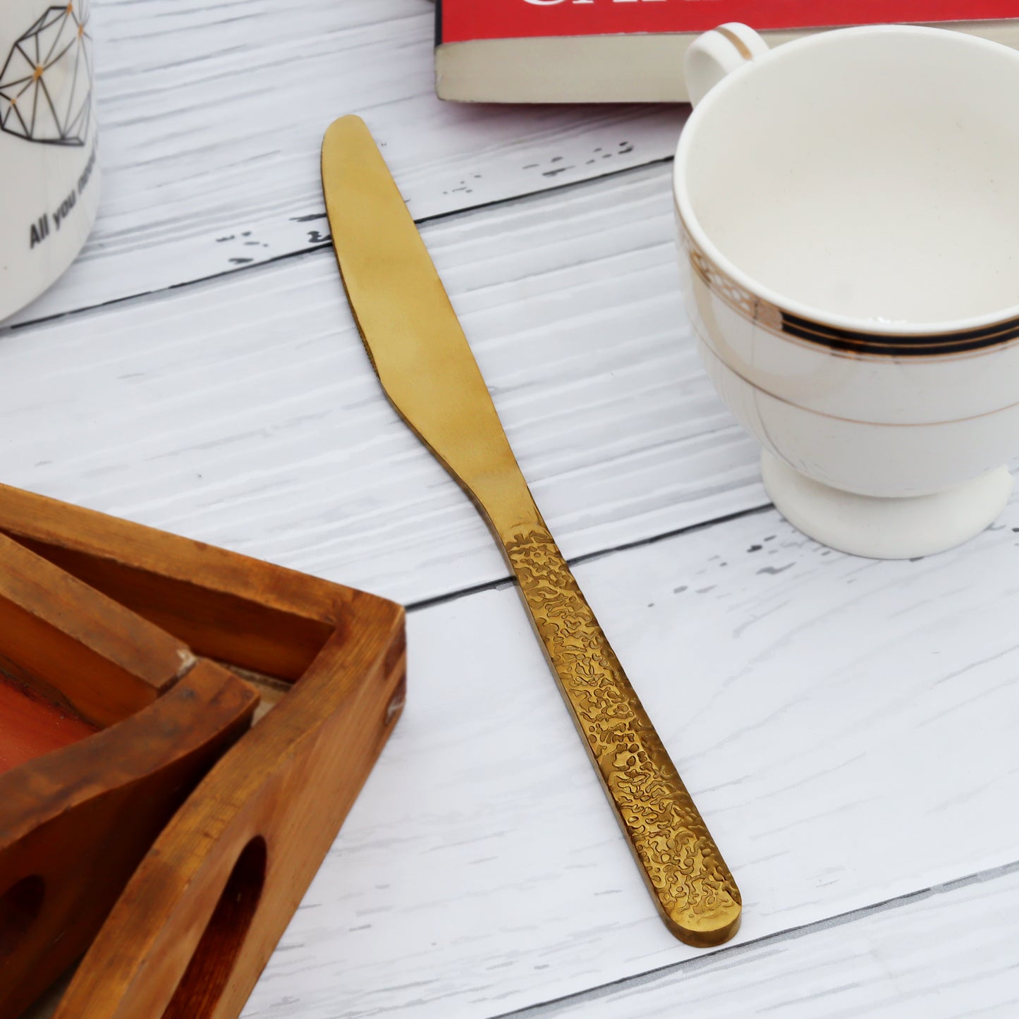 Elegant cutlery knife set by Swasha - redefine dining with timeless style