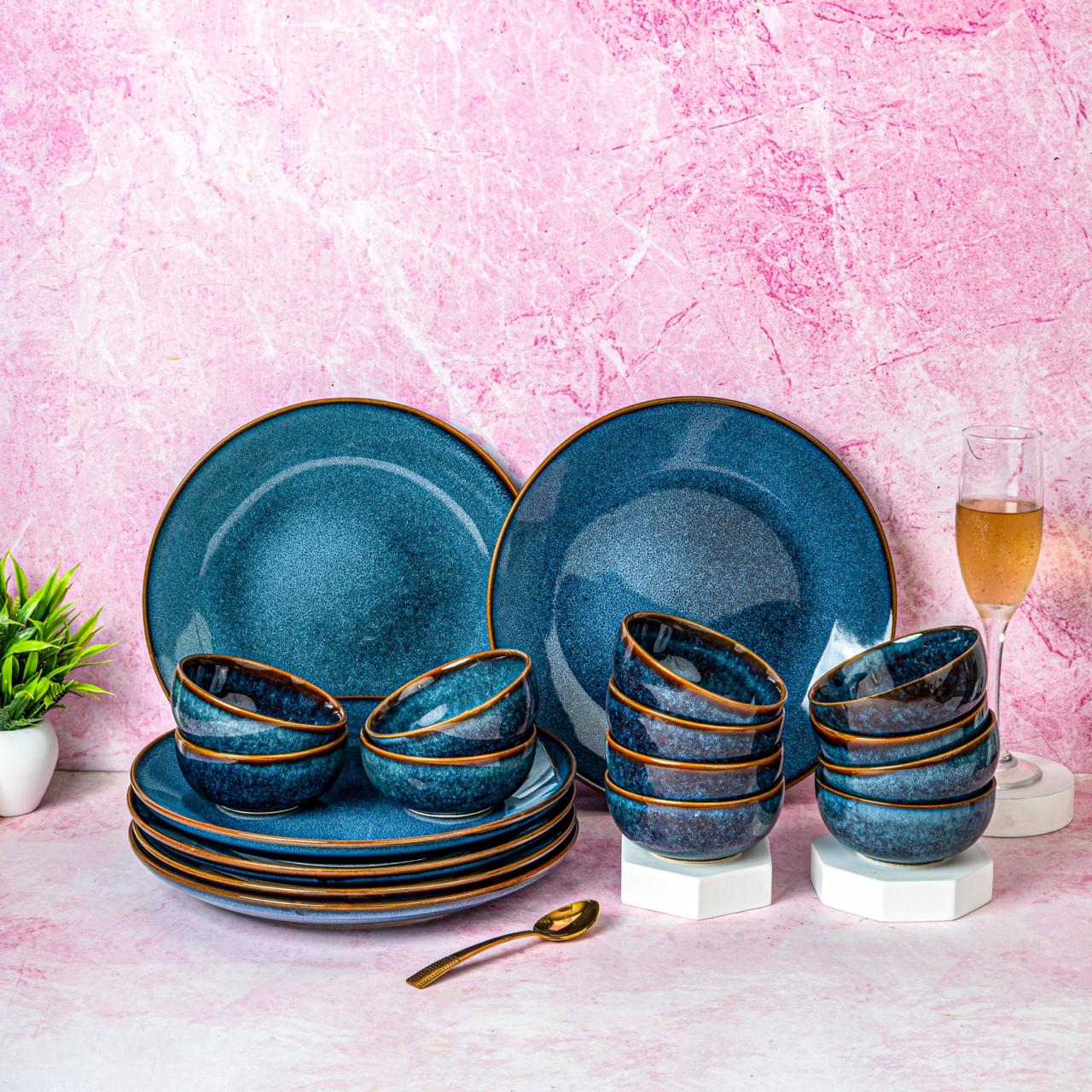 Stoneware Dinner Set - 20 Pieces