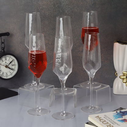 Set of 6 elegant champagne glasses - perfect for celebratory toasts and occasions