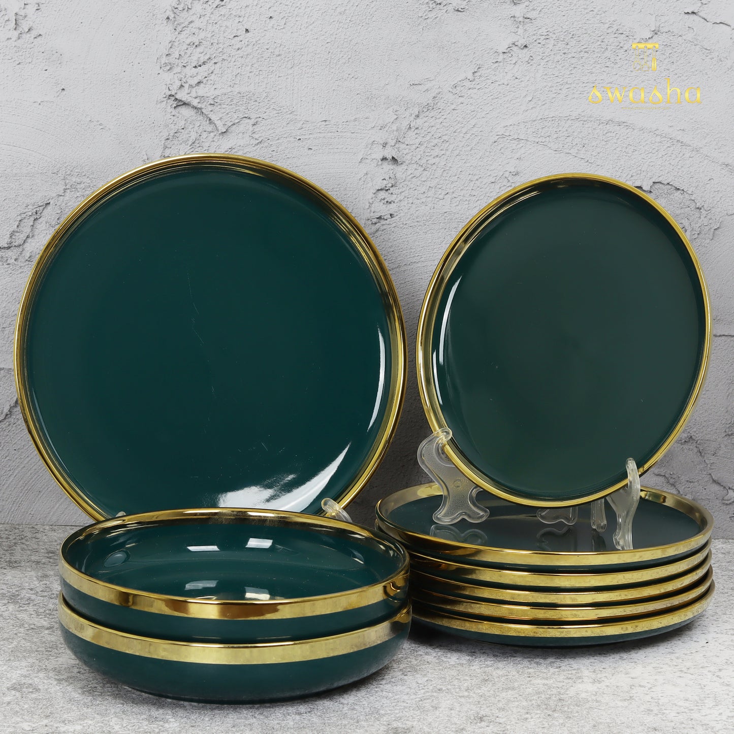 Personalized 9-piece ceramic dinner set - elevate dining with your unique touch
