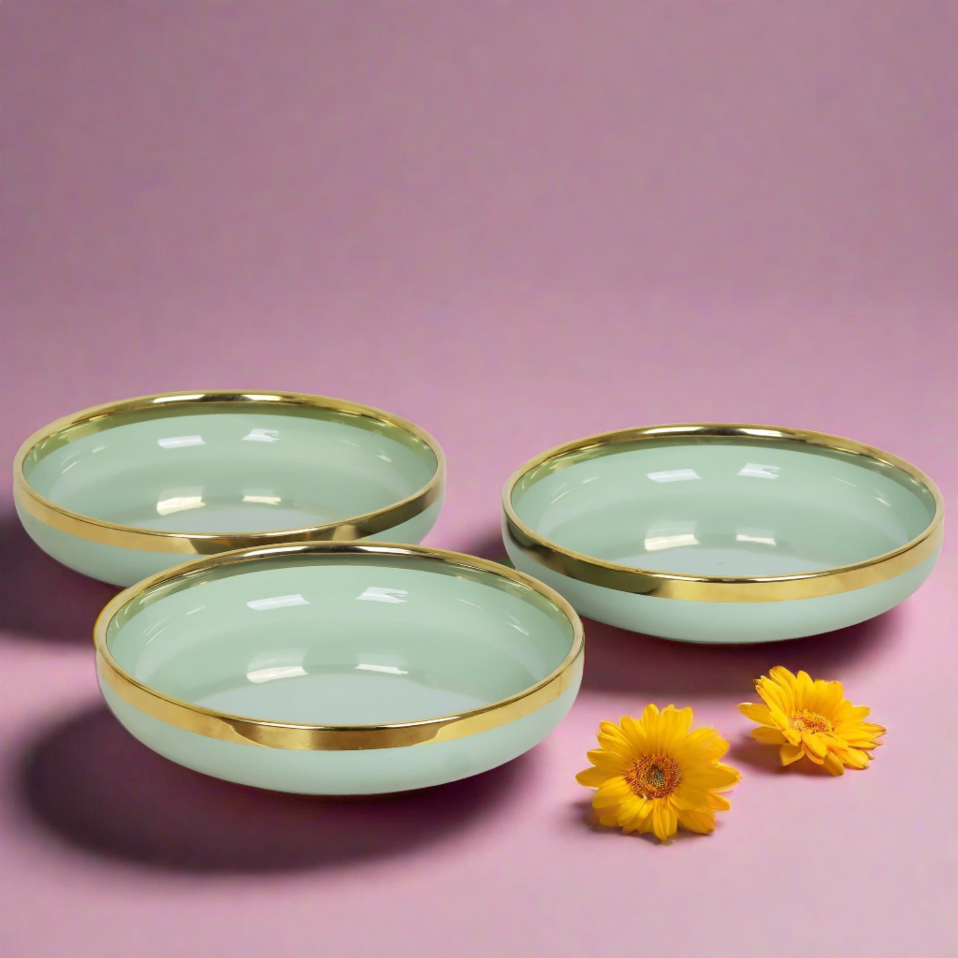 Complete ceramic pasta bowl set - perfect for serving and enjoying pasta dishes.