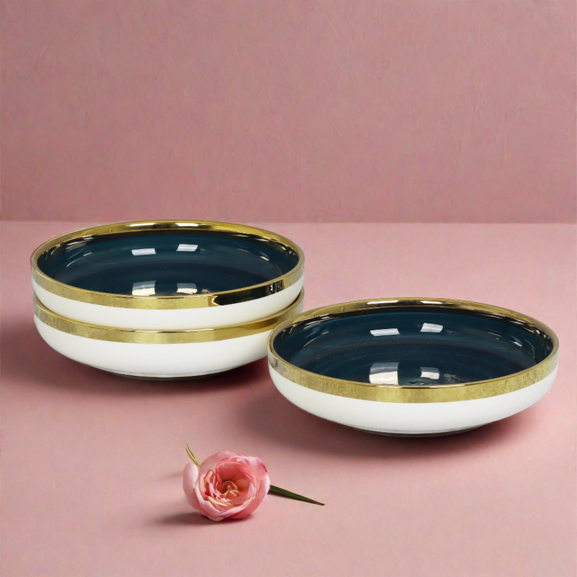 Complete ceramic pasta bowl set - perfect for serving and enjoying pasta dishes.