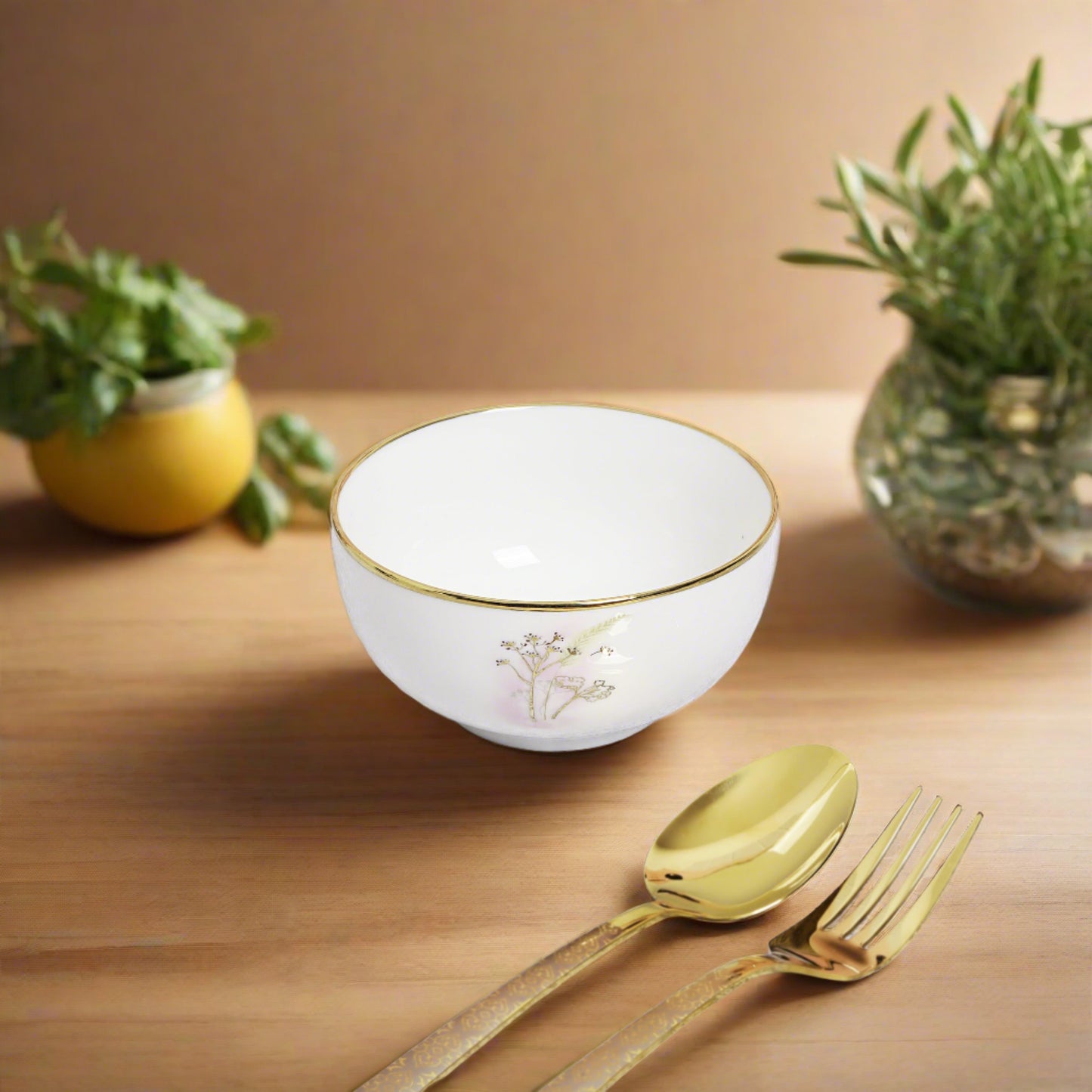 Versatile ceramic bowl - ideal for soups, salads, or snacks